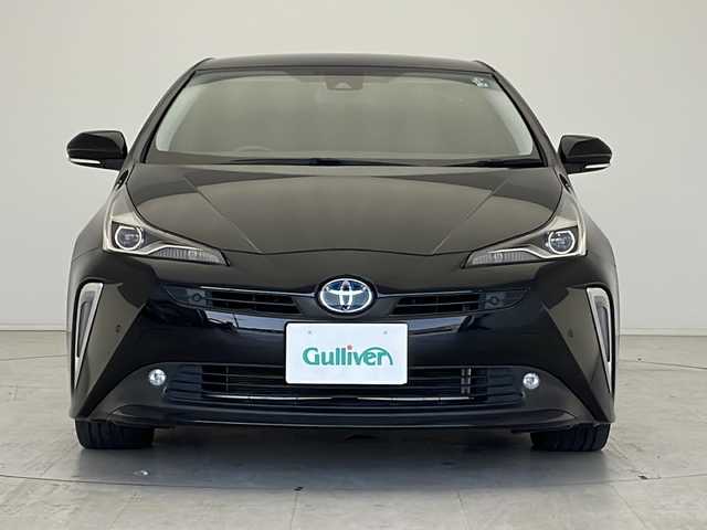 トヨタ プリウス S ツーリングセレクション 愛知県 2022(令4)年 2.3万km アティチュードブラックマイカ トヨタセーフティセンス/衝突軽減システム/純正８型ディスプレイオーディオ（ナビなし）/本革シート/レーダークルーズコントロール/シートヒーター/Bluetooth/バックカメラ/コーナーセンサー/純正アルミホイール/LEDヘッドライト/オートマチックハイビーム/ETC/ステアリングスイッチ/スマートキー/プッシュスタート