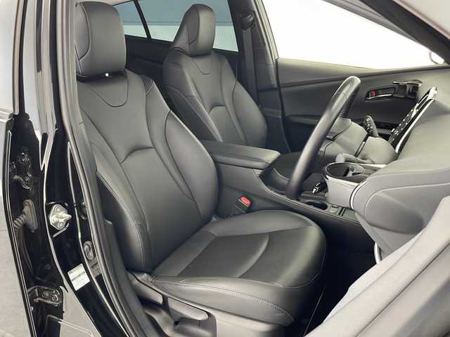 トヨタ プリウス S ツーリングセレクション 愛知県 2022(令4)年 2.3万km アティチュードブラックマイカ トヨタセーフティセンス/衝突軽減システム/純正８型ディスプレイオーディオ（ナビなし）/本革シート/レーダークルーズコントロール/シートヒーター/Bluetooth/バックカメラ/コーナーセンサー/純正アルミホイール/LEDヘッドライト/オートマチックハイビーム/ETC/ステアリングスイッチ/スマートキー/プッシュスタート