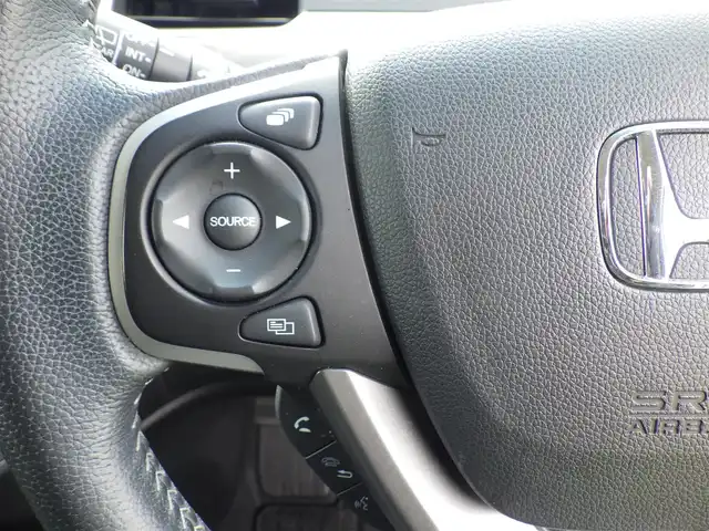 ホンダ フリード G ホンダセンシング 千葉県 2021(令3)年 2.7万km プラチナホワイトパール 185/65R15/ホンダセンシング/・衝突軽減ブレーキ（CMBS）/・車線維持支援システム（LKAS）/・アダプティブクルーズコントロール（ACC）/・後方誤発進抑制機能/・誤発進抑制機能/両側パワースライドドア/純正メモリーナビ/地デジTV/【DVD/CD再生機能　Bluetooth接続】/バックカメラ/ドライブレコーダー/ハーフレザーシート/革巻きステアリング/ETC/LEDヘッドライト/ウインカーミラー/純正15インチアルミホイル/Honda スマートキー