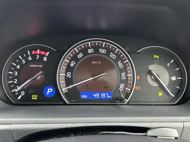 トヨタ エスクァイア Gi 愛媛県 2019(令1)年 5万km ホワイトパールクリスタルシャイン 純正ナビ/Bluetooth/フルセグTV/バックカメラ/アイドリングストップ/クルーズコントロール/ドライブレコーダー/ETC/純正15AW/横滑り防止機能/レーンキープアシスト/コーナーセンサー/LEDオートライト/オートマチックハイビーム/Wエアバック/衝突被害軽減システム/両側パワースライドドア/シートヒーター/純正フロアマット/USB入力端子/スマートキー/プッシュスタート