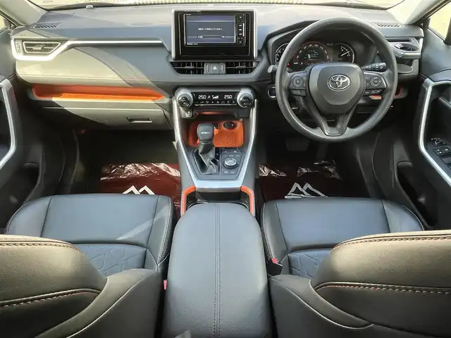 トヨタ ＲＡＶ４ アドベンチャー 道北・旭川 2020(令2)年 3.2万km アティチュードブラックマイカ ナビ（パナソニックCN-RE06WD）/フルセグTV/バックカメラ/Bluetooth/トヨタセーフティセンス/ケンウッドドライブレコーダー（DRV-340）/RAV4スカッフプレート/オートライト/プッシュスタート/スマートキー/レザーシート/ETC2.0/取扱説明書