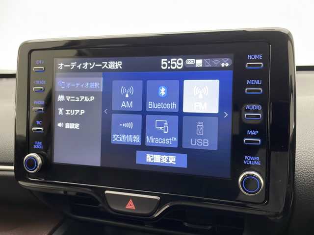 トヨタ ヤリスクロス ハイブリッド Z 宮崎県 2021(令3)年 4.1万km センシュアルレッドマイカ 禁煙車/トヨタセーフティセンス/純正8型高精細ディスプレイオーディオ/（T-CONNECT/FMAM/HDMI/Bluetooth）/純正バックカメラ/純正ビルトインETC/純正LEDオートライト/純正18インチアルミ/純正フロアマット/プリクラッシュセーフティ/アダプティブクルーズコントロール/レーンディパーチャーアラート/ブラインドスポットモニター/クリアランスソナー/電子パーキング/オートホールド/前席シートヒーター/運転席パワーシート/ハーフレザーシート/オートエアコン/オート電動格納ミラー/スマートキー/プッシュエンジンスタート/新車時保証書/取扱い説明書
