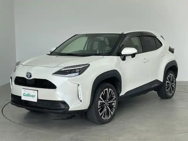 トヨタ ヤリスクロス ハイブリッド Z 愛知県 2021(令3)年 5.3万km パール トヨタセーフティサポート/純正ディスプレイオーディオ/バックカメラ/ハーフレザー/ACC/Bluetooth/ブラインドスポットモニター/シートヒーター/パワーシート/オートライト/オートマチックハイビーム/革ステアリング/純正AW/純正LEDライト/レーンキープ/ETC装備/コーナーセンサー/スマートキー/USB端子入力