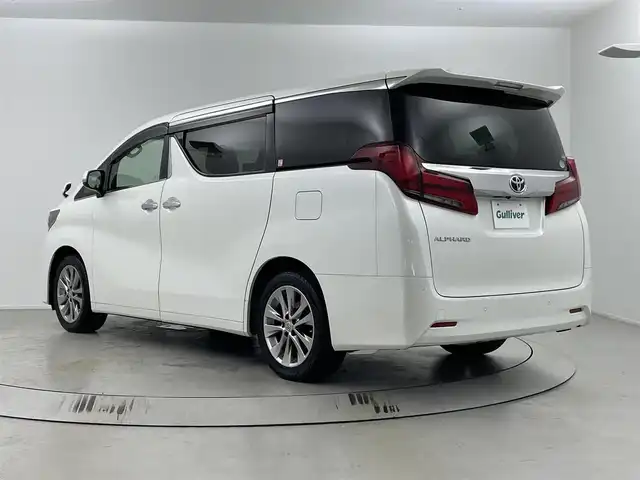 トヨタ アルファード X 埼玉県 2018(平30)年 3.9万km ホワイトパールクリスタルシャイン 純正ナビ（Bluetooth/CD/DVD/AM/FM）/フルセグTV/クルーズコントロール/バックカメラ/横滑り防止装置/盗難防止装置/レーンキープアシスト/プリクラッシュセーフティ/片側パワースライドドア/純正18インチアルミホイール/ドライブレコーダー/ETC/スマートキー