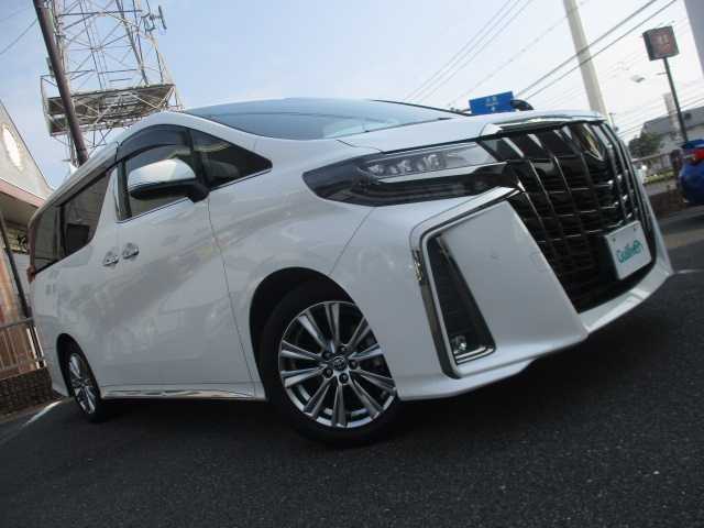 トヨタ アルファード S タイプゴールドⅡ 富山県 2021(令3)年 3.2万km ホワイトパールクリスタルシャイン 【 Toyota Safety Sense 】/・LTA/・PKSB/・PCS/・BSM/・RCTA/・RSA/***********************/ワンオーナー/純正ディスプレイオーディオ/純正12.1インチプリップダウンテレビ/DVDデッキ/Bluetooth/バックカメラ/シーケンシャルターンランプ/三眼LEDライト/パワーバックドア/両側パワースライドドア/ハーフレザーシート/社外ドラレコ（前後３６０℃）/デジタルインナーミラー/フロント・リアソナー/オートライト/ビルトインETC/純正フロアマット/純正18AW/スマートキー2個/オットマン（セカンドシート）/取説・保証書/スペアタイヤ有