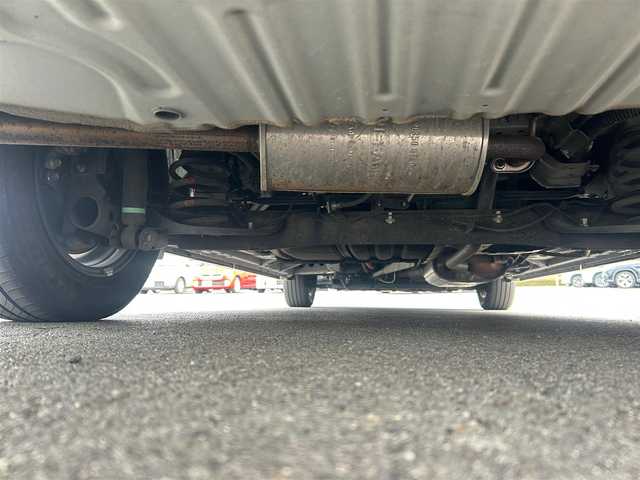 日産 セレナ e－パワー ハイウェイスター V 静岡県 2019(平31)年 6.9万km ブリリアントホワイトパール エンジンスタートボタン/パワーステアリング/パワーウィンドウ/パーキングアシスト/アイドリングストップ/スマートキー/スペアキー１本/Wオートエアコン/クルーズコントロール/フリップダウンモニター/USB入力端子/ETC/全方位カメラ/純正9インチSDナビ（CD/DVD/BT/フルセグ）/ドライブレレコーダー前後/三列シート/ウォークスルー/純正フロアマット/D席N席シートヒーター/両側パワースライドドア/純正アルミホイール/ABS/横滑り防止装置/ナイトビジョン/コーナーセンサー前後/レーンキープアシスト/オートライト/オートマチックハイビーム/LEDヘッドライト/W+サイドエアバック/カーテンエアバック/衝突軽減システム/プロパイロット