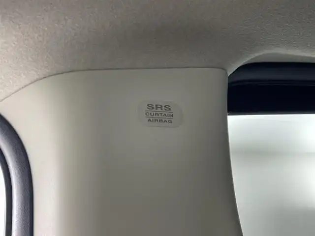 日産 セレナ e－パワー ハイウェイスター V 埼玉県 2025(令7)年 0.1千km プリズムホワイト 登録済未使用車　純正１２．３型ナビ　純正１１インチフリップダウンモニター　全方位　置くだけ充電　プロパイロット　液晶ミラー　前後ドライブレコーダー　ＢＳＭ　両側パワースライドドア　ＥＴＣ　スペアキー