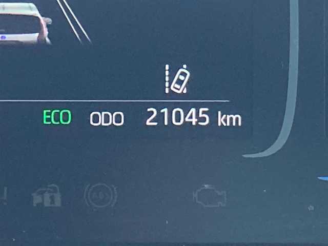 トヨタ アクア Z 千葉県 2021(令3)年 2.1万km エモーショナルレッドⅡ 純正　10.5インチディスプレイオーディオ/（TV/AM/FM/Bluetooth/全周囲カメラ/衝突被害軽減システム/車線逸脱警報/クルーズコントロール/ハーフレザーシート/横滑り防止装置/ETC/アイドリングストップ/LEDヘッドライト/フォグランプ/オートライト/ウィンカーミラー/電動格納ミラー/純正15インチAW/シートヒーター/シートリフター/ステアリングヒーター/プッシュスタート/スマートキー/フロアマット/ドアバイザー/取扱説明書/自動駐車
