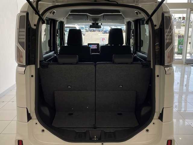 スズキ スペーシア カスタム HYBRID XS 岐阜県 2018(平30)年 4.1万km ピュアホワイトP 4WD/社外SDナビ(MDV-D304W)/CD/ワンセグテレビ/コーナーセンサー/衝突被害軽減ブレーキ/レーンキープアシスト/両側パワースライドドア/ハーフレザーシート/ベンチシート/シートヒーター /LEDヘッドライト/オートライト/オートハイビーム/フォグランプ/スマートキー/プッシュスタート/純正15インチアルミホイール/バックカメラ/ETC