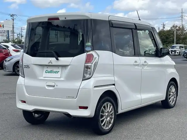 三菱 ｅＫスペース G セーフティパッケージ 山形県 2018(平30)年 4万km シルキーホワイト 4WD/衝突被害軽減システム/カーオーディオ/　　【CD　AUX　FM/AM】/全周囲カメラ/パワースライドドア/14インチアルミホイール/ドライブレコーダー/アイドリングストップ/純正フロアマット/電動格納ウィンカーミラー/ヘッドライトレベライザー/スマートキー