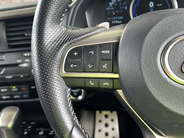 レクサス ＲＸ 450h Fスポーツ 京都府 2016(平28)年 8.9万km グラファイトブラックガラスフレーク 純正ＳＤナビ/フルセグTV/Bluetooth/CD/DVD再生機能　/黒本革シート　/ＨＵＤ　/禁煙　/バックカメラ　/４ＷＤ　/３眼ＬＥＤヘッドライト　/電動格納ウィンカーミラー/オートライト/オートマチックハイビーム/レーダークルーズコントロール　/パドルシフト　/ステアリングスイッチ/ステアリングヒーター/メモリーパワーシート　 /シートヒーター /エアシート /純正AW20インチ