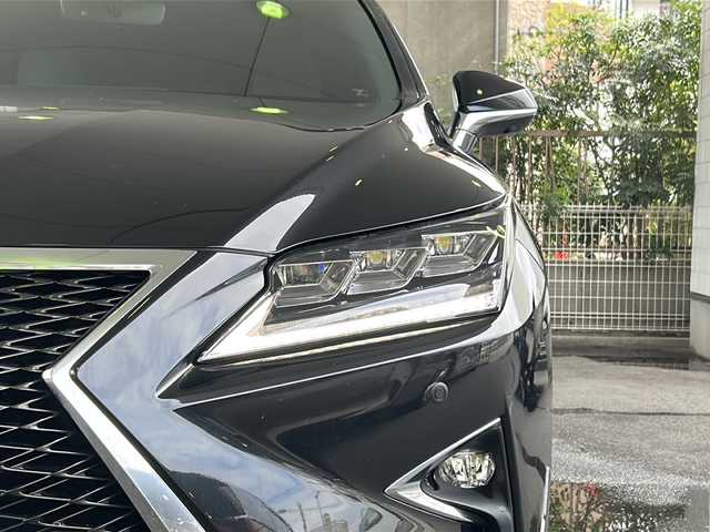 レクサス ＲＸ 450h Fスポーツ 京都府 2016(平28)年 8.9万km グラファイトブラックガラスフレーク 純正ＳＤナビ/フルセグTV/Bluetooth/CD/DVD再生機能　/黒本革シート　/ＨＵＤ　/禁煙　/バックカメラ　/４ＷＤ　/３眼ＬＥＤヘッドライト　/電動格納ウィンカーミラー/オートライト/オートマチックハイビーム/レーダークルーズコントロール　/パドルシフト　/ステアリングスイッチ/ステアリングヒーター/メモリーパワーシート　 /シートヒーター /エアシート /純正AW20インチ