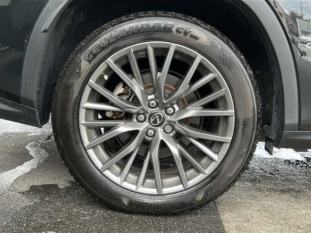 レクサス ＲＸ 450h Fスポーツ 京都府 2016(平28)年 8.9万km グラファイトブラックガラスフレーク 純正ＳＤナビ/フルセグTV/Bluetooth/CD/DVD再生機能　/黒本革シート　/ＨＵＤ　/禁煙　/バックカメラ　/４ＷＤ　/３眼ＬＥＤヘッドライト　/電動格納ウィンカーミラー/オートライト/オートマチックハイビーム/レーダークルーズコントロール　/パドルシフト　/ステアリングスイッチ/ステアリングヒーター/メモリーパワーシート　 /シートヒーター /エアシート /純正AW20インチ