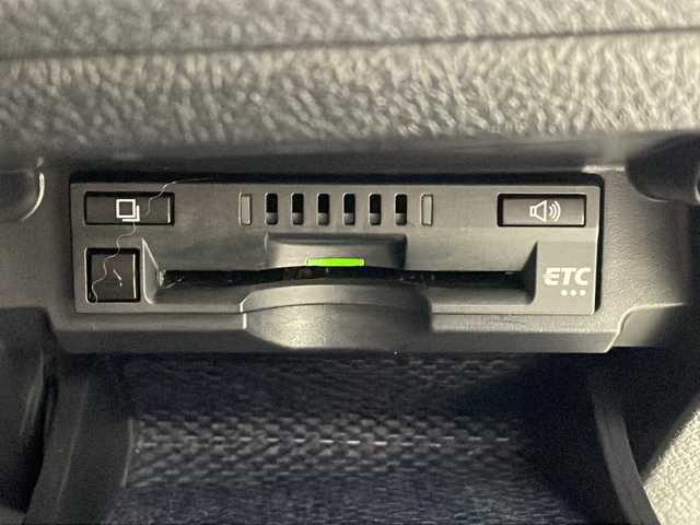 トヨタ マークＸ 250G 宮城県 2017(平29)年 6.7万km ホワイトパールクリスタルシャイン 禁煙車/モデリスタエアロ（F/S/R）/トヨタセーフティセンス/・プリクラッシュセーフティ/・レーンディパーチャーアラート/・オートマチックハイビーム/・レーダークルーズコントロール/クリアランスソナー/バックカメラ/運転席パワーシート/社外9型SDナビ/・BT/CD/DVD/SD/フルセグTV/革巻きステアリング/ステアリングスイッチ/プッシュスタート/スマートキー/純正ビルトインETC/ドライブレコーダー（F/R）/純正LEDヘッドライト/純正LEDフォグランプ/純正16インチアルミホイール/純正フロアマット