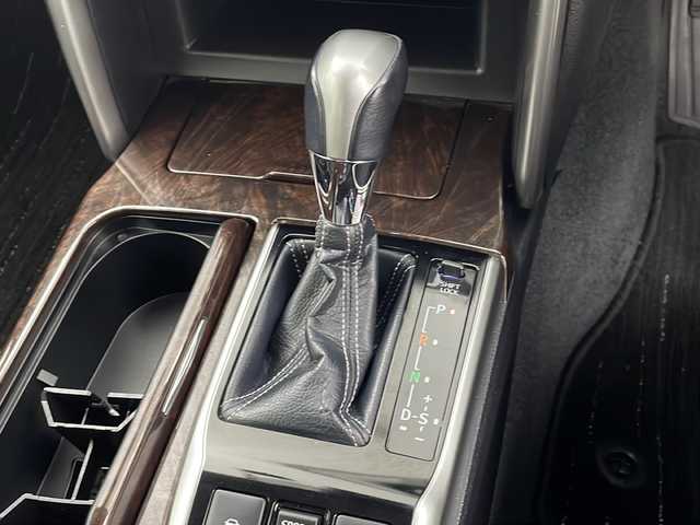 トヨタ マークＸ 250G 宮城県 2017(平29)年 6.7万km ホワイトパールクリスタルシャイン 禁煙車/モデリスタエアロ（F/S/R）/トヨタセーフティセンス/・プリクラッシュセーフティ/・レーンディパーチャーアラート/・オートマチックハイビーム/・レーダークルーズコントロール/クリアランスソナー/バックカメラ/運転席パワーシート/社外9型SDナビ/・BT/CD/DVD/SD/フルセグTV/革巻きステアリング/ステアリングスイッチ/プッシュスタート/スマートキー/純正ビルトインETC/ドライブレコーダー（F/R）/純正LEDヘッドライト/純正LEDフォグランプ/純正16インチアルミホイール/純正フロアマット