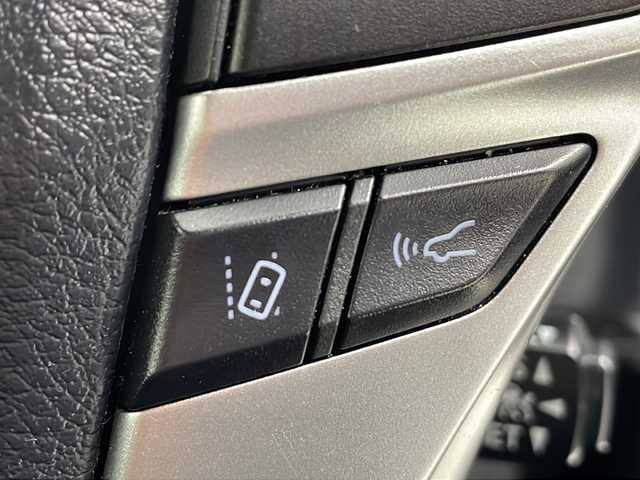 トヨタ マークＸ 250G 宮城県 2017(平29)年 6.7万km ホワイトパールクリスタルシャイン 禁煙車/モデリスタエアロ（F/S/R）/トヨタセーフティセンス/・プリクラッシュセーフティ/・レーンディパーチャーアラート/・オートマチックハイビーム/・レーダークルーズコントロール/クリアランスソナー/バックカメラ/運転席パワーシート/社外9型SDナビ/・BT/CD/DVD/SD/フルセグTV/革巻きステアリング/ステアリングスイッチ/プッシュスタート/スマートキー/純正ビルトインETC/ドライブレコーダー（F/R）/純正LEDヘッドライト/純正LEDフォグランプ/純正16インチアルミホイール/純正フロアマット