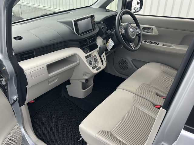 スバル ステラ L スマートアシスト 千葉県 2018(平30)年 3.1万km ブライトシルバーメタリック BlueTooth接続/CD/DVD/AM/FM/USB接続＆充電/スマートアシストIII/・衝突警報機能/・衝突回避支援ブレーキ/・誤発進抑制制御機能/・車線逸脱警報機能/ステアリングスイッチ/アイドリングストップ/純正フロアマット/コーナーセンサー/ドアバイザー/取扱説明書/保証書