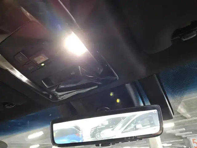 トヨタ ハリアー ハイブリッド Z レザーパッケージ 長崎県 2021(令3)年 8.3万km プレシャスブラックパール 〇ワンオーナー/〇純正12.3インチナビ/〇フルセグTV/〇バックカメラ/〇パノラマモニター/〇ビルトインETC2.0/〇JBLプレミアムサウンド/〇GRエアロ（フロント/サイド/リアアンダー）/〇セーフティセンス/〇レーダークルーズコントロール/〇プリクラッシュセーフティ/〇ブラインドスポットモニター/〇パワーバックドア/〇LEDヘッドランプ/〇オートライト/〇フォグランプ/〇社外19インチアルミ/〇革巻きステアリング/〇オートエアコン/〇革シート/〇シートヒーター/シートベンチレーション/〇パワーシート/〇スマートエントリー/〇禁煙車