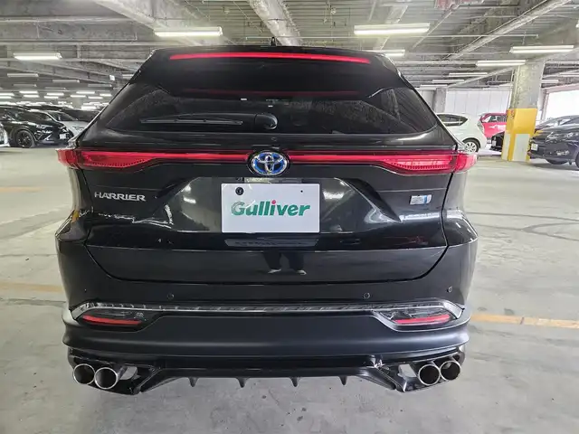 トヨタ ハリアー ハイブリッド Z レザーパッケージ 長崎県 2021(令3)年 8.3万km プレシャスブラックパール 〇ワンオーナー/〇純正12.3インチナビ/〇フルセグTV/〇バックカメラ/〇パノラマモニター/〇ビルトインETC2.0/〇JBLプレミアムサウンド/〇GRエアロ（フロント/サイド/リアアンダー）/〇セーフティセンス/〇レーダークルーズコントロール/〇プリクラッシュセーフティ/〇ブラインドスポットモニター/〇パワーバックドア/〇LEDヘッドランプ/〇オートライト/〇フォグランプ/〇社外19インチアルミ/〇革巻きステアリング/〇オートエアコン/〇革シート/〇シートヒーター/シートベンチレーション/〇パワーシート/〇スマートエントリー/〇禁煙車