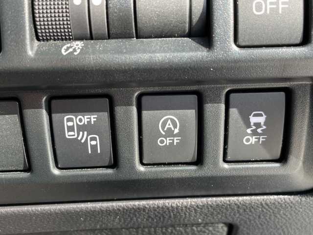 スバル インプレッサ ＸＶ 2．0i－L アイサイト 愛知県 2018(平30)年 5.2万km クールグレーカーキ アイサイト/SDナビ/レーダークルーズコントロール/バックカメラ/アルミホイール/ブラインドスポットモニター/パドルシフト/オートライト/ETC/ステアリングスイッチ/スマートキー/プッシュスタート