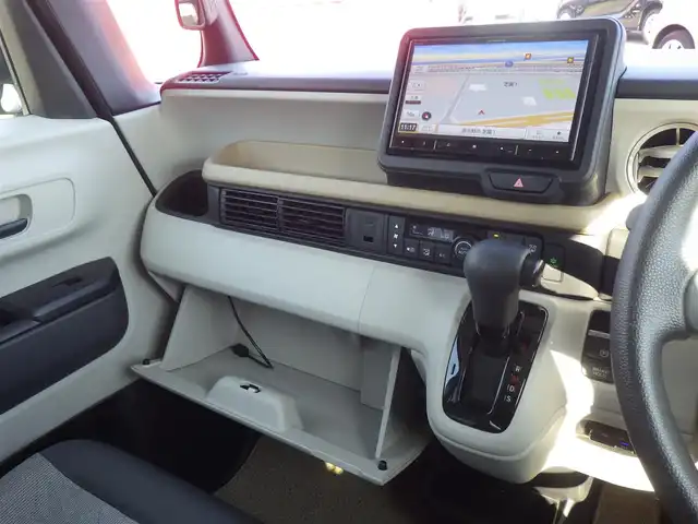 ホンダ Ｎ ＢＯＸ 千葉県 2024(令6)年 1.3万km プレミアムサンライトホワイトパール ホンダセンシング/・衝突軽減ブレーキ（CMBS）/・車線維持支援システム（LKAS）/・アダプティブクルーズコントロール（ACC）/・後方誤発進抑制機能/・誤発進抑制機能/左パワースライドドア/社外メモリーナビ/地デジTV/【Bluetooth接続】/バックカメラ/ETC/LEDヘッドライト/ウインカーミラー/コーナーセンサー/サイド/カーテンエアバッグ/スマートキー