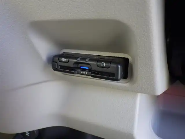 ホンダ Ｎ ＢＯＸ 千葉県 2024(令6)年 1.3万km プレミアムサンライトホワイトパール ホンダセンシング/・衝突軽減ブレーキ（CMBS）/・車線維持支援システム（LKAS）/・アダプティブクルーズコントロール（ACC）/・後方誤発進抑制機能/・誤発進抑制機能/左パワースライドドア/社外メモリーナビ/地デジTV/【Bluetooth接続】/バックカメラ/ETC/LEDヘッドライト/ウインカーミラー/コーナーセンサー/サイド/カーテンエアバッグ/スマートキー