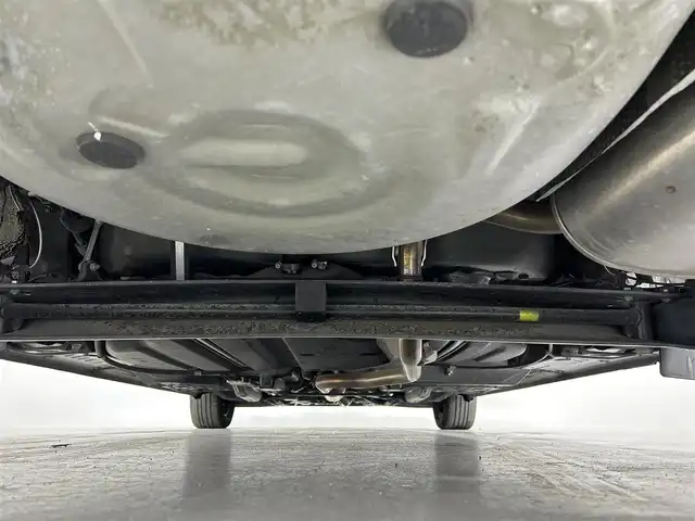 トヨタ シエンタ G クエロ 佐賀県 2020(令2)年 4.7万km ブラックマイカ 社外7インチナビ/ワンセグTV/CD/DVD/USB/バックカメラ/衝突被害軽減システム/横滑り防止装置/パーキングサポートブレーキ/車線逸脱警報/クリアランスソナー/先行車発進お知らせ機能/オートライト/オートマチックハイビーム/LEDヘッドライト/フォグライト/両側パワースライドドア/ハーフレザーシート/ISOFIX対応シート/純正フロアマット/ドアバイザー/スマートキー/プッシュスタート