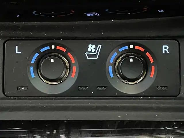 トヨタ アルファード S Cパッケージ 兵庫県 2020(令2)年 6.7万km ホワイト 純正9インチナビ/バックカメラ/両側パワースライドドア/追従有クルーズコントロール/ツインムーンルーフ/デジタルインナーミラー/オットマン/DN席シートヒーター、エアーシート/シートベンチレーション/アップルカープレイ/ビルトインETC/メモリ付きパワーシート/Bluetooth接続/トヨタセーフティセンス/電動リアゲート/レザーウッドマンハンドル/ステアリングリモコン/LEDヘッドライト