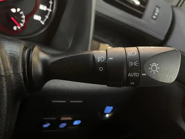 トヨタ アルファード S Cパッケージ 兵庫県 2020(令2)年 6.7万km ホワイト 純正9インチナビ/バックカメラ/両側パワースライドドア/追従有クルーズコントロール/ツインムーンルーフ/デジタルインナーミラー/オットマン/DN席シートヒーター、エアーシート/シートベンチレーション/アップルカープレイ/ビルトインETC/メモリ付きパワーシート/Bluetooth接続/トヨタセーフティセンス/電動リアゲート/レザーウッドマンハンドル/ステアリングリモコン/LEDヘッドライト