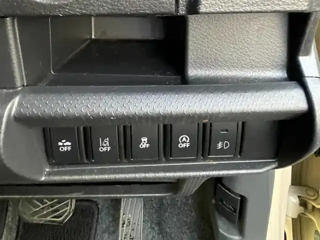 スズキ ハスラー ワンダラー 宮崎県 2019(平31)年 9.2万km シフォンアイボリーメタリック/ウッディブラウン2トーンルーフ じしゃロン宮崎店成約済み//ナビ//TV/CD/DVD/Bluetooth//ETC//アラウンドビューモニター//バックカメラ//純正フロアマット//純正アルミホイール//ドアバイザー//ステアリングスイッチ//オートライト