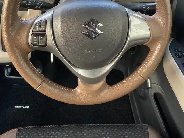 スズキ ハスラー ワンダラー 宮崎県 2019(平31)年 9.2万km シフォンアイボリーメタリック/ウッディブラウン2トーンルーフ じしゃロン宮崎店成約済み//ナビ//TV/CD/DVD/Bluetooth//ETC//アラウンドビューモニター//バックカメラ//純正フロアマット//純正アルミホイール//ドアバイザー//ステアリングスイッチ//オートライト