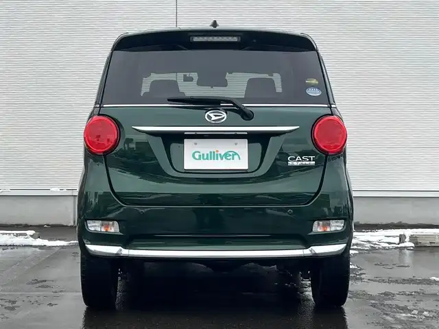 ダイハツ キャスト スタイル X リミテッド SAⅢ 秋田県 2019(令1)年 6万km ダークエメラルドマイカ ４WD/衝突軽減システム/誤発進抑制機能/社外メモリナビ（DVD/CD/BT/AM/FM）/フルセグ（走行中視聴可能）/バックカメラ/スマートキー/アイドリングストップ/プッシュスタート/レーンキープアシスト/オートマチックハイビーム/ステアリングスイッチ/前席シートヒーター/ドライブレコーダー/ETC/社外フロアマット/社外ドアバイザー/オートライト/オートエアコン/パワーステアリング/パワーウィンドウ/ヘッドライトレベライザー/横滑り防止/盗難防止装置/寒冷地仕様/電動格納ミラー/保証書/取扱説明書/記録簿/スペアキー×１