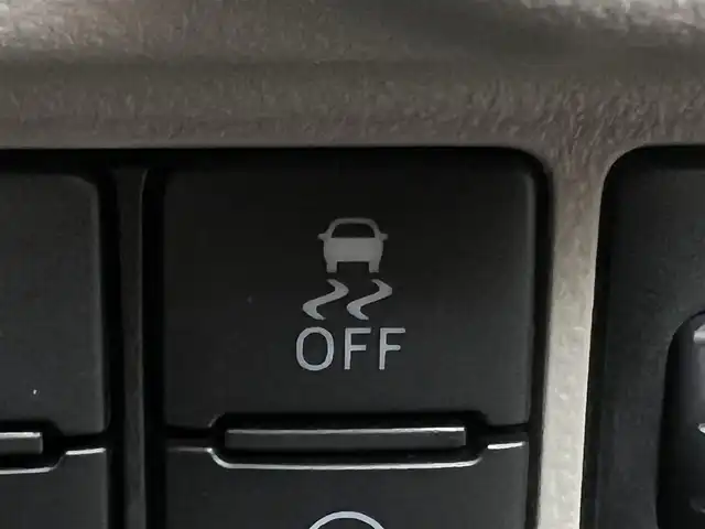 ダイハツ キャスト スタイル X リミテッド SAⅢ 秋田県 2019(令1)年 6万km ダークエメラルドマイカ ４WD/衝突軽減システム/誤発進抑制機能/社外メモリナビ（DVD/CD/BT/AM/FM）/フルセグ（走行中視聴可能）/バックカメラ/スマートキー/アイドリングストップ/プッシュスタート/レーンキープアシスト/オートマチックハイビーム/ステアリングスイッチ/前席シートヒーター/ドライブレコーダー/ETC/社外フロアマット/社外ドアバイザー/オートライト/オートエアコン/パワーステアリング/パワーウィンドウ/ヘッドライトレベライザー/横滑り防止/盗難防止装置/寒冷地仕様/電動格納ミラー/保証書/取扱説明書/記録簿/スペアキー×１