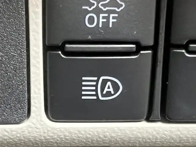 ダイハツ キャスト スタイル X リミテッド SAⅢ 秋田県 2019(令1)年 6万km ダークエメラルドマイカ ４WD/衝突軽減システム/誤発進抑制機能/社外メモリナビ（DVD/CD/BT/AM/FM）/フルセグ（走行中視聴可能）/バックカメラ/スマートキー/アイドリングストップ/プッシュスタート/レーンキープアシスト/オートマチックハイビーム/ステアリングスイッチ/前席シートヒーター/ドライブレコーダー/ETC/社外フロアマット/社外ドアバイザー/オートライト/オートエアコン/パワーステアリング/パワーウィンドウ/ヘッドライトレベライザー/横滑り防止/盗難防止装置/寒冷地仕様/電動格納ミラー/保証書/取扱説明書/記録簿/スペアキー×１