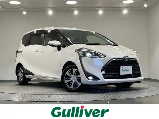 トヨタ シエンタ ハイブリッド ファンベースG クエロ 愛知県 2021(令3)年 3.2万km ホワイトパールクリスタルシャイン 純正9インチナビ/アラウンドビューモニター/両側パワースライドドア/100V充電/ETC/バックカメラ/クルーズコントロール/パーキングサポートブレーキ/コーナーセンサー/レーンディパーチャーアラート/ステアリングヒーター/シートヒーターD/N席/Bluetooth/オートハイビーム/プッシュスタート/LEDヘッドライト/スマートキー/スペアキー/純正フロアマット/純正アルミホイール/オートライト