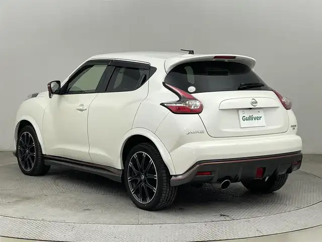 日産 ジューク ニスモ RS 道央・札幌 2015(平27)年 3.4万km ブリリアントホワイトパール ・４WD/・純正SDナビ/・CD/DVD/SD/BT/フルセグ/・バックカメラ/・ドライブレコーダー/・横滑り防止装置/・ハーフレザーシート/・社外18インチAW/・18インチ夏タイヤ純正AW積込/・純正フロアマット/・プッシュスタート/・スマートキー/・保証書/・取扱説明書
