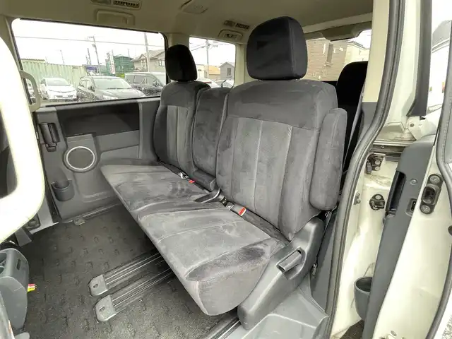 三菱 デリカＤ：５ G－Navi package 道央・札幌 2007(平19)年 14.8万km ウォームホワイトパール ４WD/純正ディーラーOPナビ/CD/DVD/TV/ASC/クルーズコントロール/バック/サイド/フロントカメラ/ビルトインETC/片側パワースライドドア/革巻きステアリング/ステアリングリモコン/パドルシフト/純正フリップダウンモニター/トランスファ切替/スマートキー/キーレスエントリー/HIDヘッドライト/オートライト/フォグランプ/電動格納ミラー/ウィンカーミラー/純正フロアマット/ドアバイザー/社外エンジンスターター