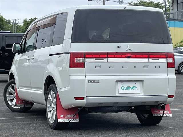 三菱 デリカＤ：５ G－Navi package 道央・札幌 2007(平19)年 14.8万km ウォームホワイトパール ４WD/純正ディーラーOPナビ/CD/DVD/TV/ASC/クルーズコントロール/バック/サイド/フロントカメラ/ビルトインETC/片側パワースライドドア/革巻きステアリング/ステアリングリモコン/パドルシフト/純正フリップダウンモニター/トランスファ切替/スマートキー/キーレスエントリー/HIDヘッドライト/オートライト/フォグランプ/電動格納ミラー/ウィンカーミラー/純正フロアマット/ドアバイザー/社外エンジンスターター