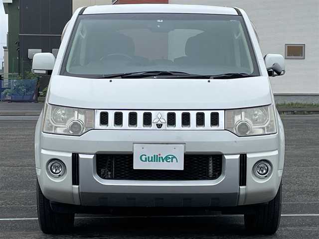 三菱 デリカＤ：５ G－Navi package 道央・札幌 2007(平19)年 14.8万km ウォームホワイトパール ４WD/純正ディーラーOPナビ/CD/DVD/TV/ASC/クルーズコントロール/バック/サイド/フロントカメラ/ビルトインETC/片側パワースライドドア/革巻きステアリング/ステアリングリモコン/パドルシフト/純正フリップダウンモニター/トランスファ切替/スマートキー/キーレスエントリー/HIDヘッドライト/オートライト/フォグランプ/電動格納ミラー/ウィンカーミラー/純正フロアマット/ドアバイザー/社外エンジンスターター