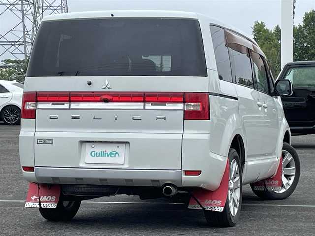 三菱 デリカＤ：５ G－Navi package 道央・札幌 2007(平19)年 14.8万km ウォームホワイトパール ４WD/純正ディーラーOPナビ/CD/DVD/TV/ASC/クルーズコントロール/バック/サイド/フロントカメラ/ビルトインETC/片側パワースライドドア/革巻きステアリング/ステアリングリモコン/パドルシフト/純正フリップダウンモニター/トランスファ切替/スマートキー/キーレスエントリー/HIDヘッドライト/オートライト/フォグランプ/電動格納ミラー/ウィンカーミラー/純正フロアマット/ドアバイザー/社外エンジンスターター