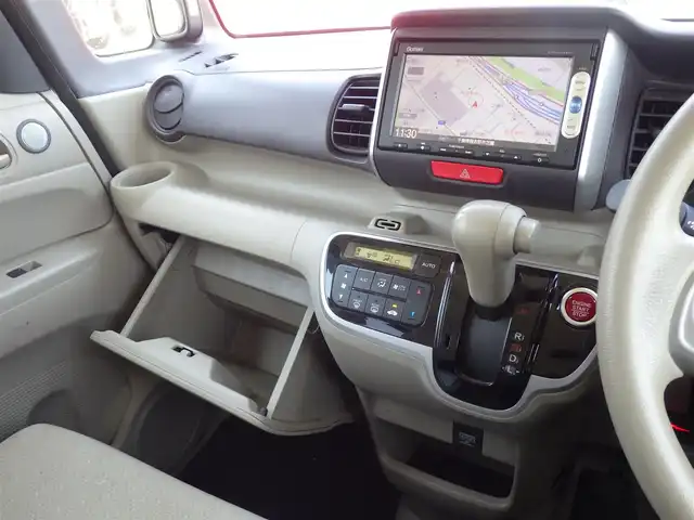 ホンダ Ｎ ＢＯＸ G Lパッケージ 千葉県 2014(平26)年 6.3万km カトラリーシルバーM 左パワースライドドア/右イージークローザードア/純正メモリーナビ/ワンセグTV/【DVD/CD再生機能　Bluetooth接続】/バックカメラ/ステアリングスイッチ/ETC（2.0）/純正14インチアルミホイル/スマートキー