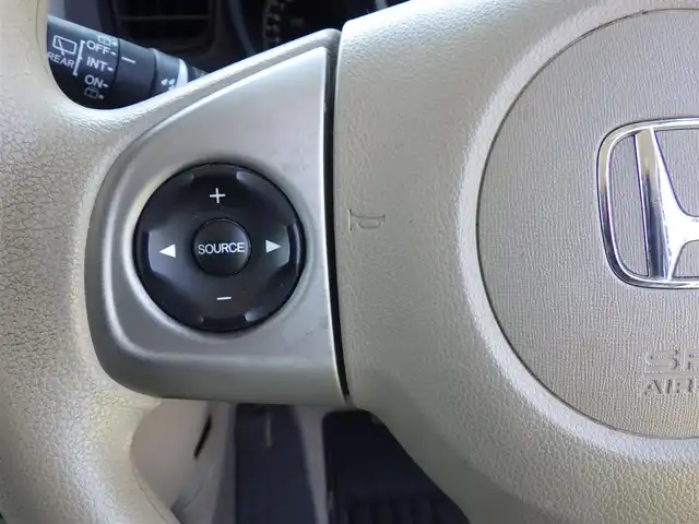 ホンダ Ｎ ＢＯＸ G Lパッケージ 千葉県 2014(平26)年 6.3万km カトラリーシルバーM 左パワースライドドア/右イージークローザードア/純正メモリーナビ/ワンセグTV/【DVD/CD再生機能　Bluetooth接続】/バックカメラ/ステアリングスイッチ/ETC（2.0）/純正14インチアルミホイル/スマートキー