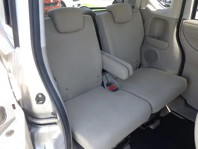 ホンダ Ｎ ＢＯＸ G Lパッケージ 千葉県 2014(平26)年 6.3万km カトラリーシルバーM 左パワースライドドア/右イージークローザードア/純正メモリーナビ/ワンセグTV/【DVD/CD再生機能　Bluetooth接続】/バックカメラ/ステアリングスイッチ/ETC（2.0）/純正14インチアルミホイル/スマートキー