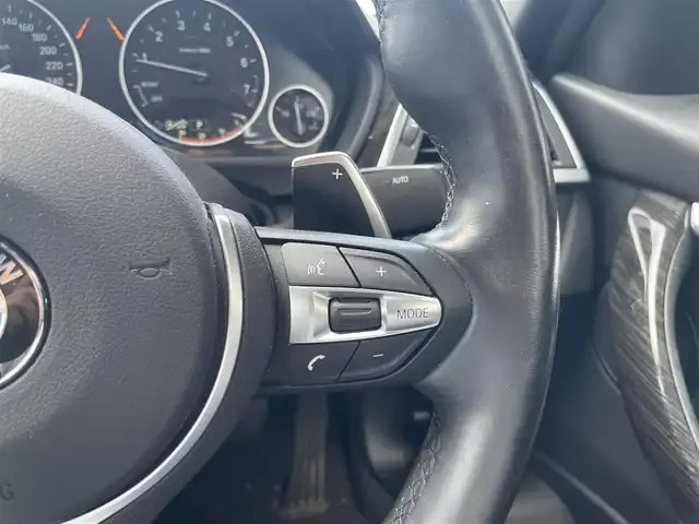 ＢＭＷ ３２０ｉ Mスポーツ 神奈川県 2018(平30)年 4万km サファイアブラックP ワンオーナー/純正HDDナビ/(Bluetooth/USB/CD/DVD)/バックカメラ/ETC/追従クルーズコントロール/前後ドライブレコーダー/前席シートヒーター/前席パワーシート/D席シートメモリ/コーナーセンサー/パドルシフト/車線逸脱警報/横滑り防止装置/衝突軽減システム/スペアキー×１/保証書/取扱説明書