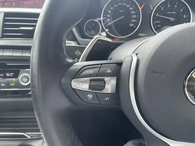 ＢＭＷ ３２０ｉ Mスポーツ 神奈川県 2018(平30)年 4万km サファイアブラックP ワンオーナー/純正HDDナビ/(Bluetooth/USB/CD/DVD)/バックカメラ/ETC/追従クルーズコントロール/前後ドライブレコーダー/前席シートヒーター/前席パワーシート/D席シートメモリ/コーナーセンサー/パドルシフト/車線逸脱警報/横滑り防止装置/衝突軽減システム/スペアキー×１/保証書/取扱説明書