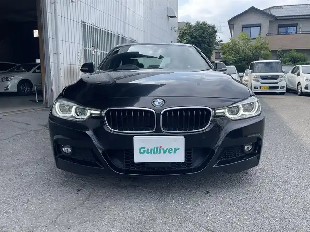ＢＭＷ ３２０ｉ Mスポーツ 神奈川県 2018(平30)年 4万km サファイアブラックP ワンオーナー/純正HDDナビ/(Bluetooth/USB/CD/DVD)/バックカメラ/ETC/追従クルーズコントロール/前後ドライブレコーダー/前席シートヒーター/前席パワーシート/D席シートメモリ/コーナーセンサー/パドルシフト/車線逸脱警報/横滑り防止装置/衝突軽減システム/スペアキー×１/保証書/取扱説明書
