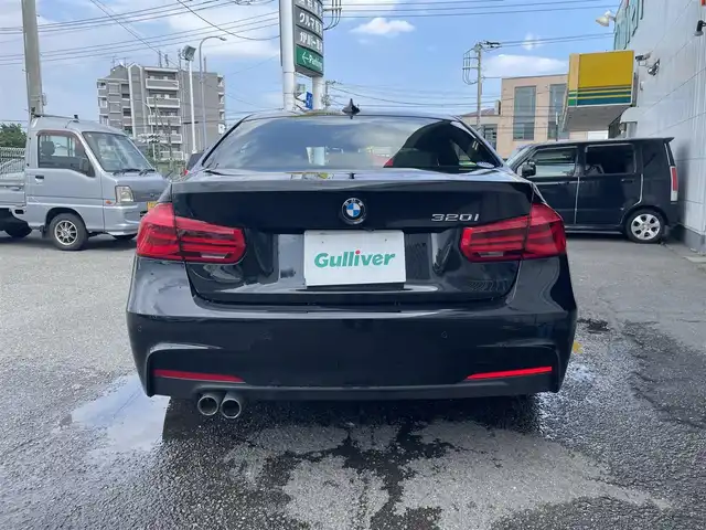 ＢＭＷ ３２０ｉ Mスポーツ 神奈川県 2018(平30)年 4万km サファイアブラックP ワンオーナー/純正HDDナビ/(Bluetooth/USB/CD/DVD)/バックカメラ/ETC/追従クルーズコントロール/前後ドライブレコーダー/前席シートヒーター/前席パワーシート/D席シートメモリ/コーナーセンサー/パドルシフト/車線逸脱警報/横滑り防止装置/衝突軽減システム/スペアキー×１/保証書/取扱説明書