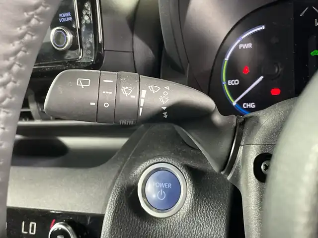 トヨタ ヤリスクロス ハイブリッド Z 福岡県 2023(令5)年 2.8万km 黒 禁煙車純正ディスプレイオーディオ（ナビ/BT/ACP）全方位モニタートヨタセーフティーシートヒーターハーフレザーシートドラレコパワーシート踏み間違い防止スマートキープッシュスタート
