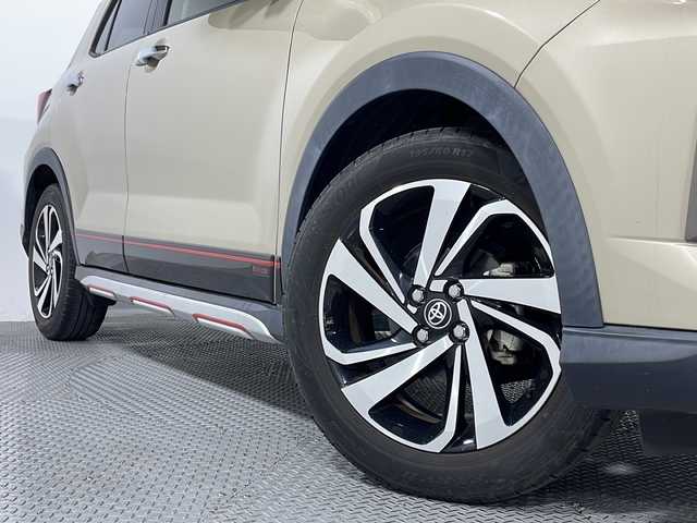 トヨタ ライズ Z 広島県 2020(令2)年 3.6万km ナチュラルベージュマイカM 禁煙車/純正9型ナビ/バックカメラ/シートヒーター/エアロ/レーダークルーズコントロール/オートマチックハイビーム/コーナーセンサー/ＭＴモード付ＡＴシフト/レーンキープ/衝突軽減システム/踏み間違い防止/LEDヘッドライト/純正17インチアルミホイール(195/60/R17)/エアバッグ(運転席/助手席/サイド/カーテン)