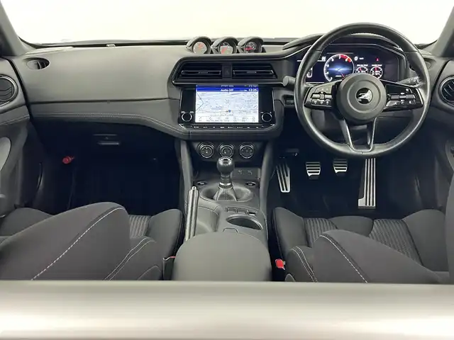 日産 フェアレディ Ｚ バージョンS 埼玉県 2023(令5)年 1.9万km ダークメタルグレー 純正９インチメーカーナビ　/バックカメラ　/ビルトインＥＴＣ２．０　/レーダークルーズコントロール　/前後コーナーセンサー　/純正フロアマット　/スペアキー　/ａｐｐｌｅｃａｒｐｌａｙ　/ａｎｄｒｏｉｄａｕｔｏ